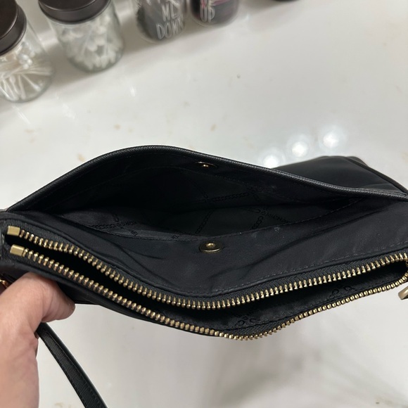 Michael Kors Jet Set Charm North South Crossbody Nylon Bag - Picture 5 of 6